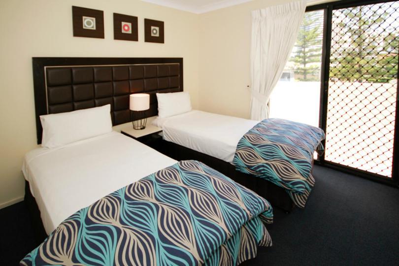 Island Beach Resort Голд-Кост Экстерьер фото